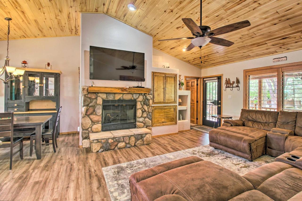 Woodsy Overgaard Retreat - 3 Mi To Trailheads! エクステリア 写真